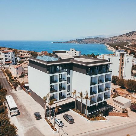 Monun Hotel Ksamil Luaran gambar
