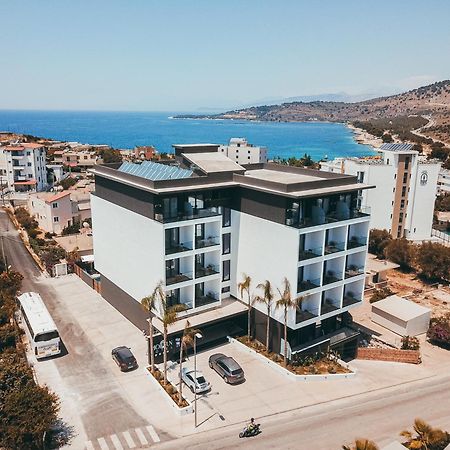 Monun Hotel Ksamil Luaran gambar