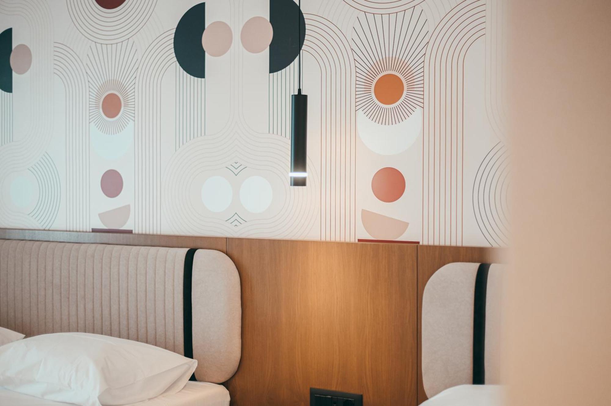 Monun Hotel Ksamil Luaran gambar