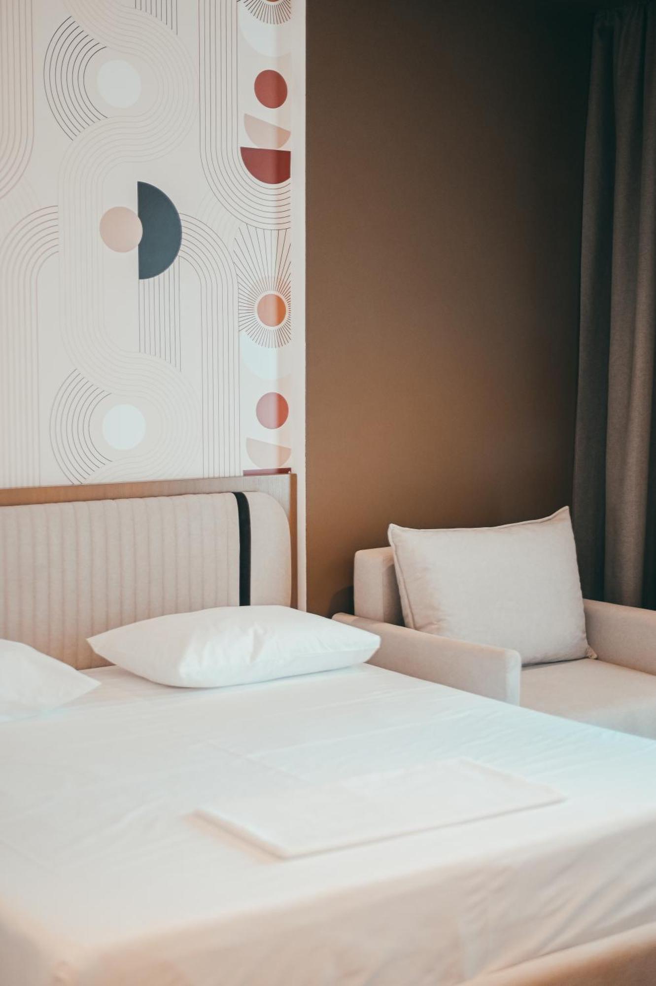 Monun Hotel Ksamil Luaran gambar