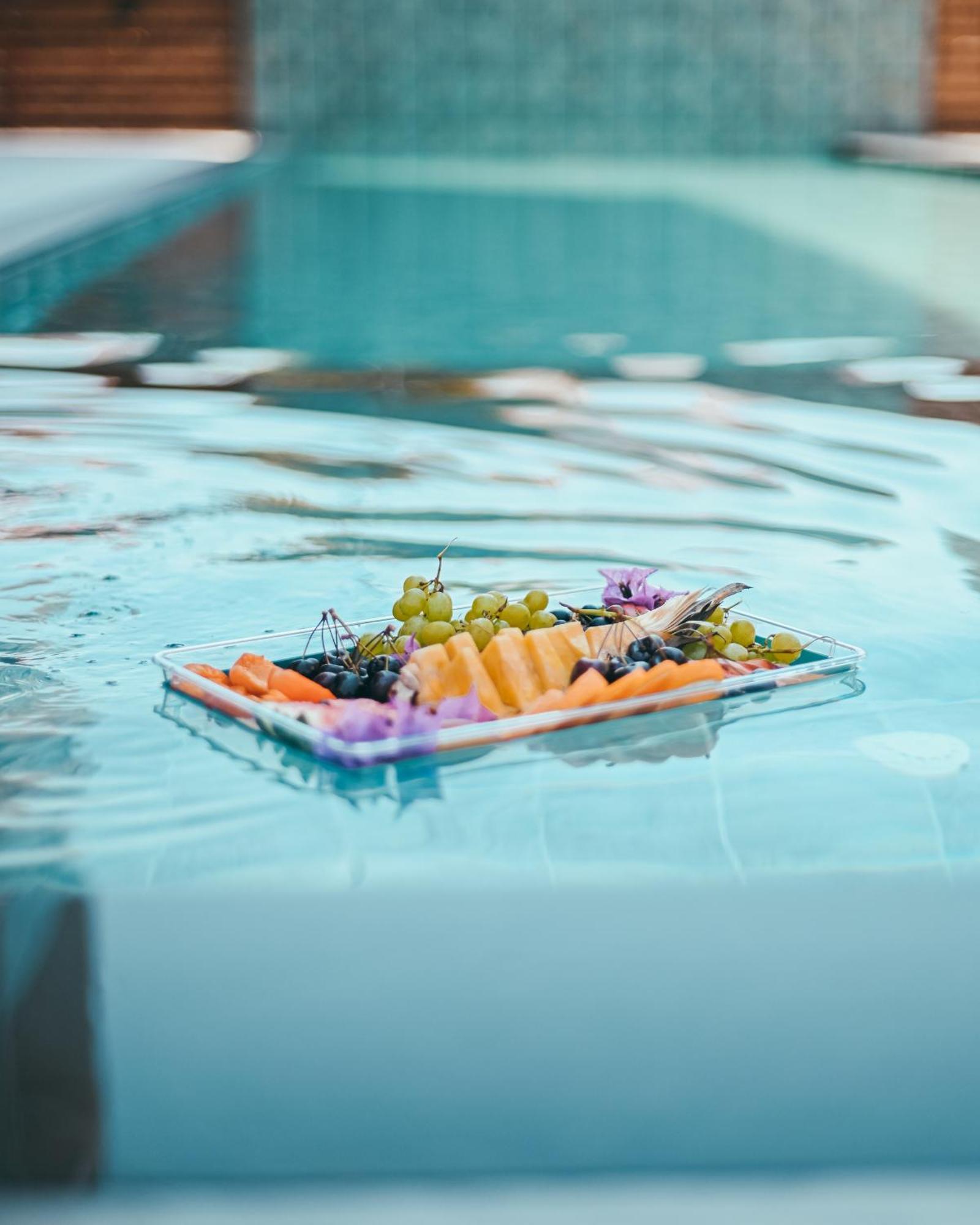 Monun Hotel Ksamil Luaran gambar