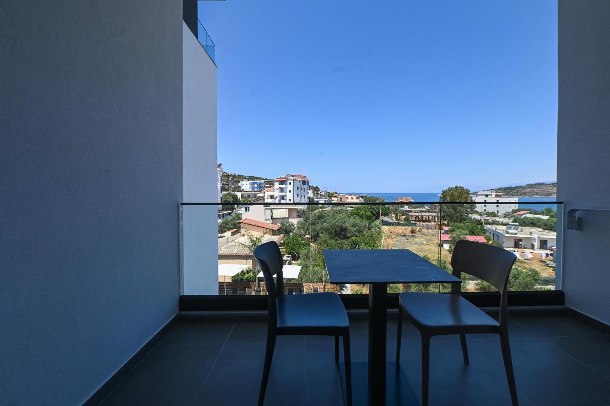 Monun Hotel Ksamil Luaran gambar