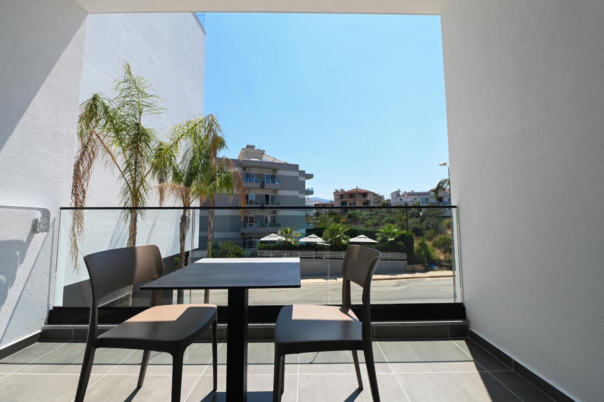 Monun Hotel Ksamil Luaran gambar